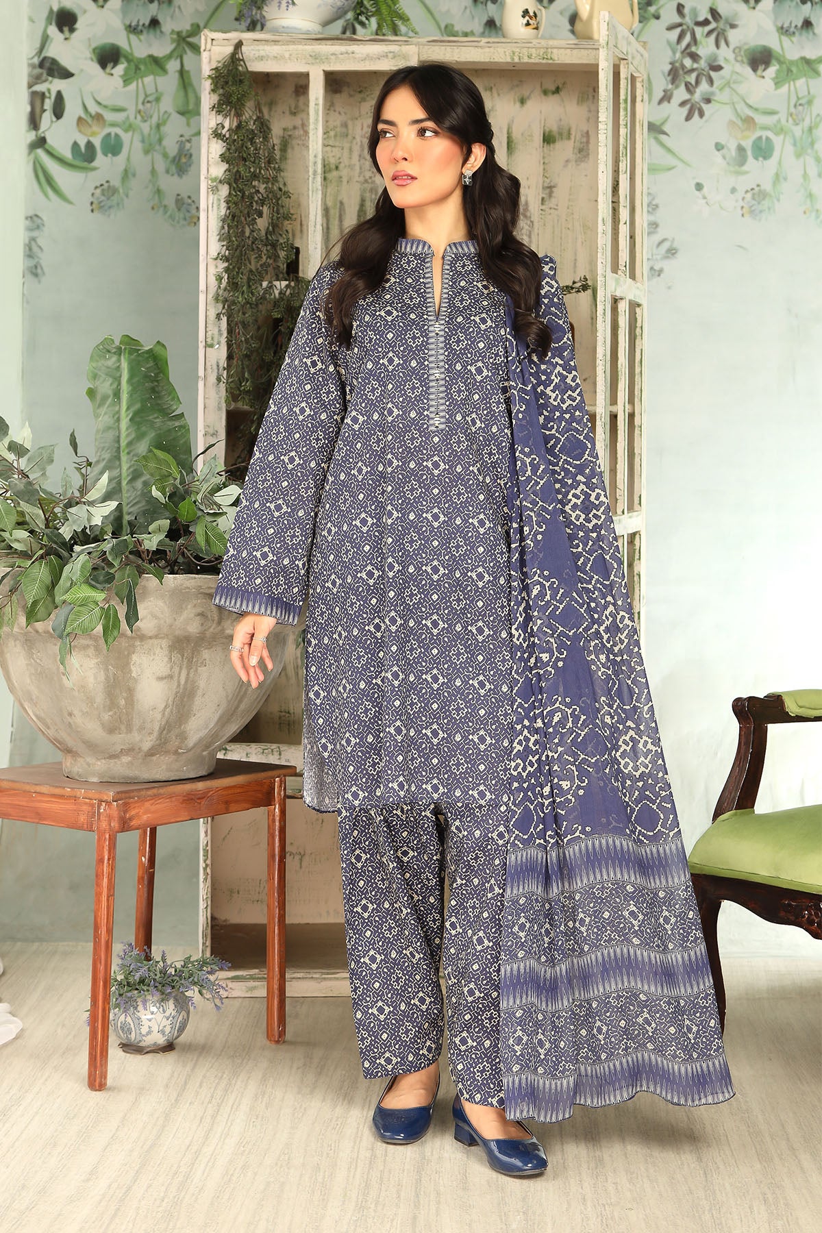 Printed Slub Khaddar Unstitched Suit  (DU0409)