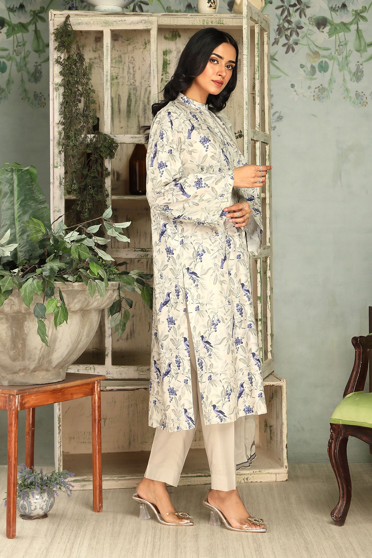 3 Piece Printed Slub Khaddar Unstitched Suit  (DU0418)