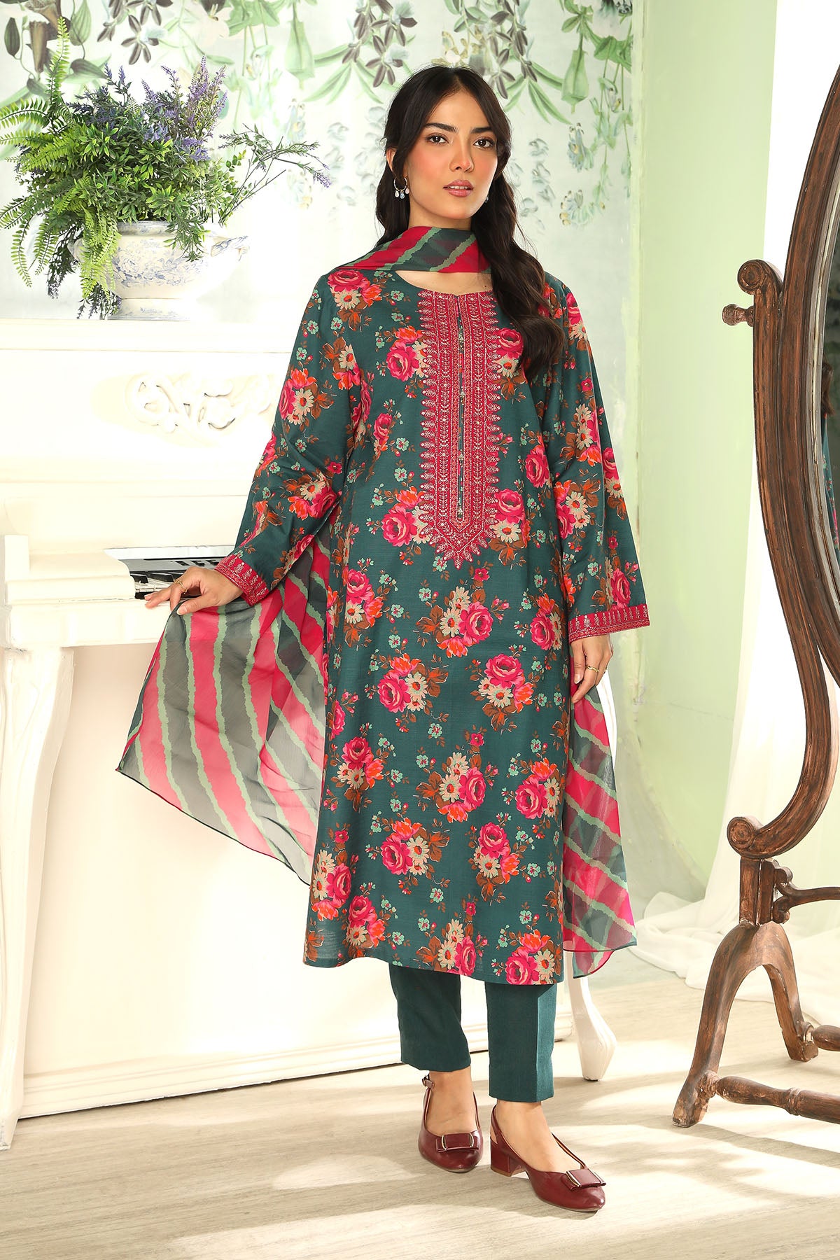 3 Piece Teal Green Embroidered Suit (DU0429)