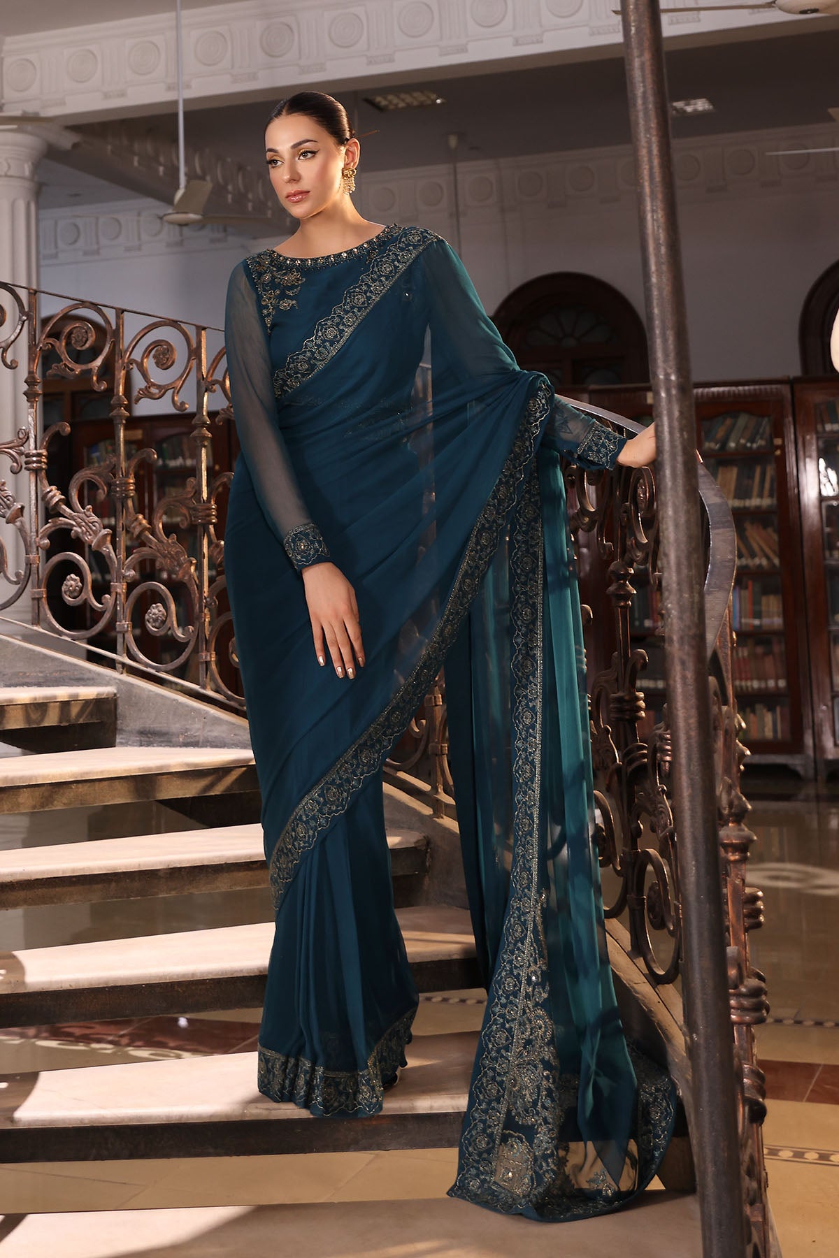 3 Piece Chiffon Embroidered Sari (AW0007)