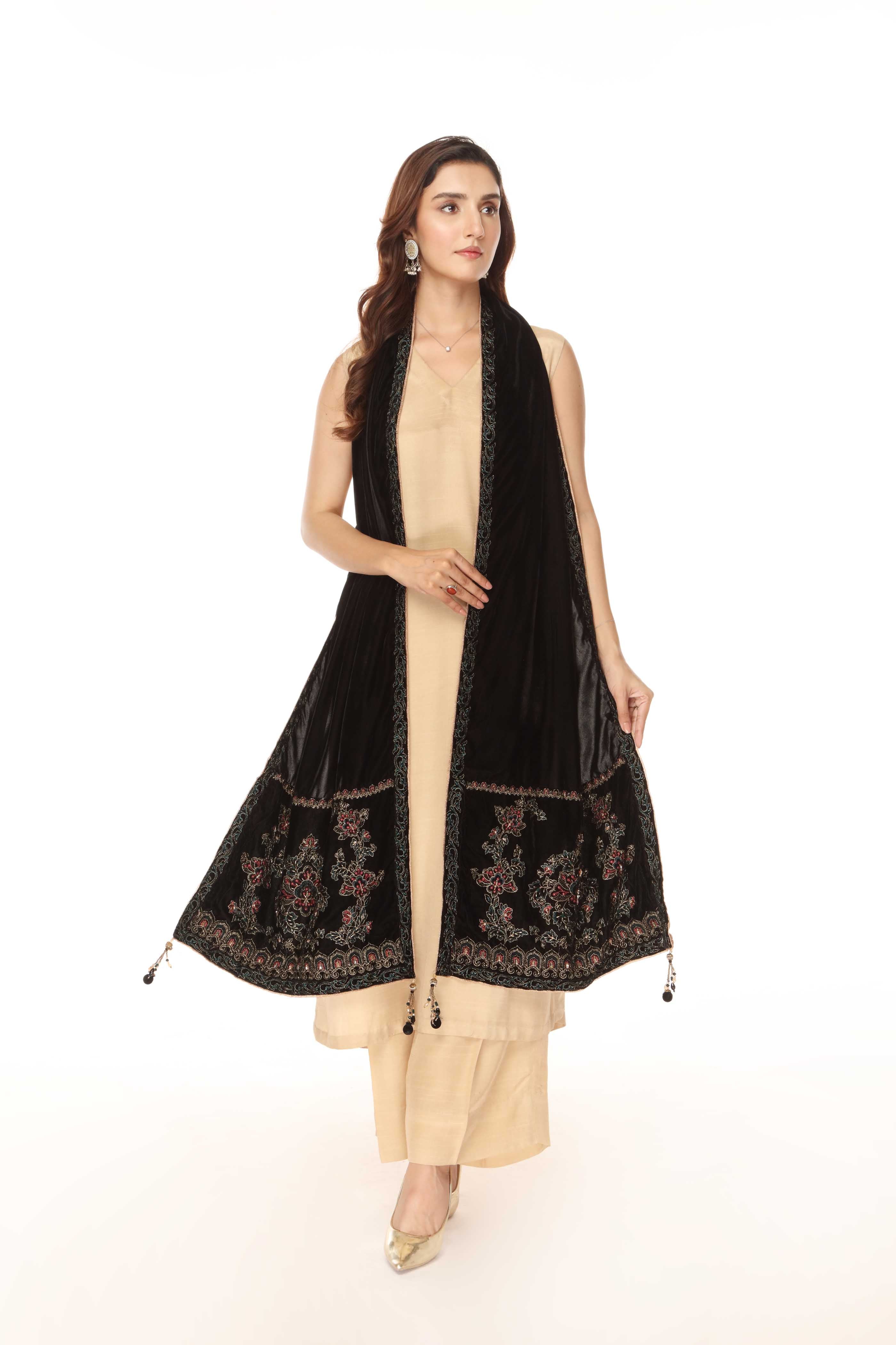 1 Piece Velvet Embroidered Stole (AV0012)