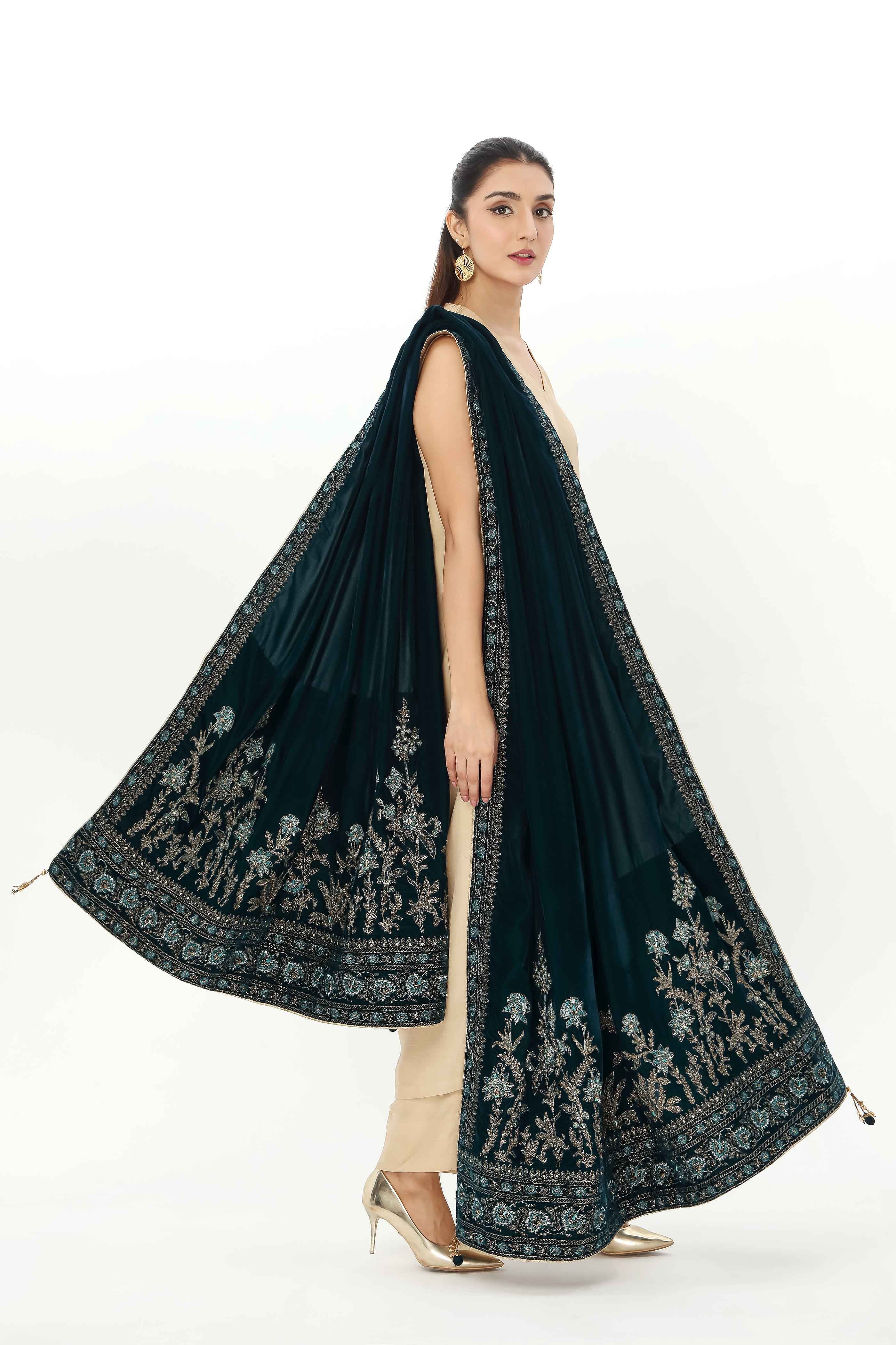 1 Piece Velvet Embroidered Shawl (AV0013)