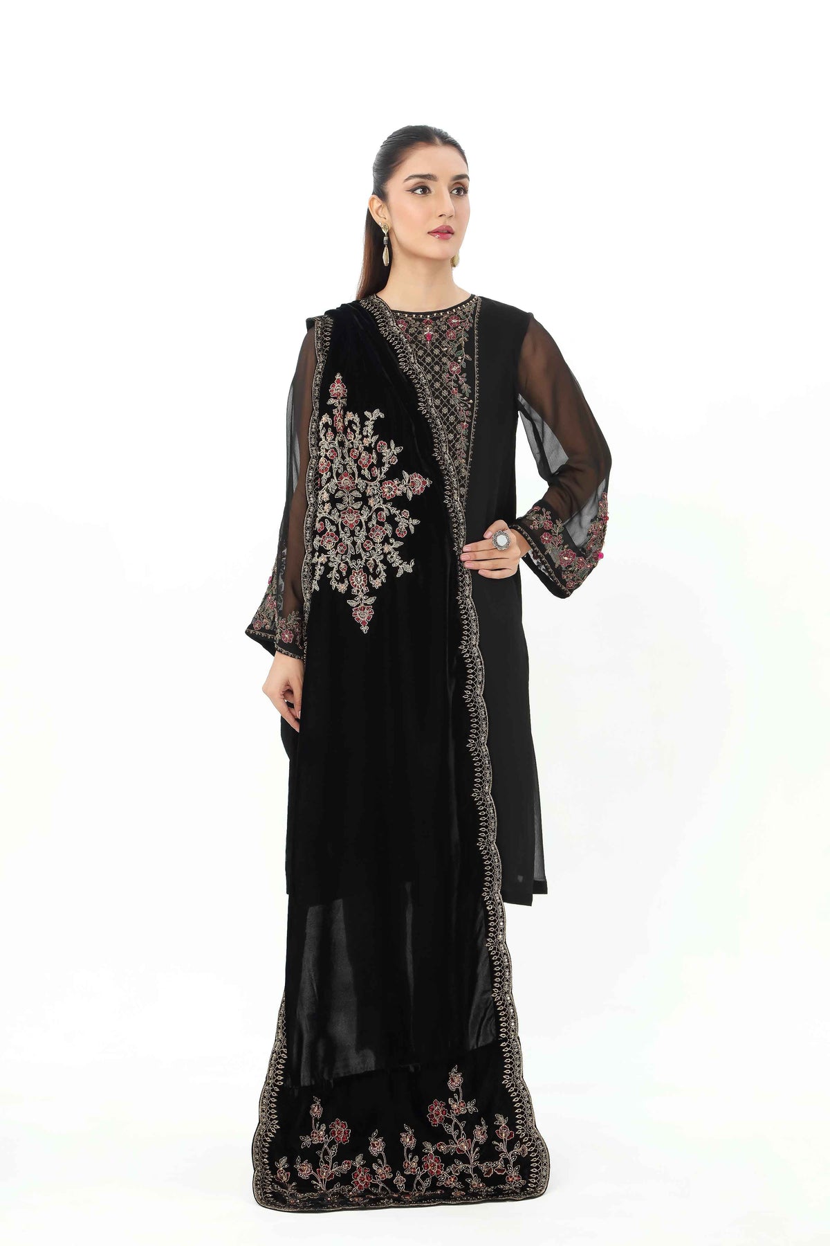 1 Piece Velvet Embroidered Stole (AV0014)