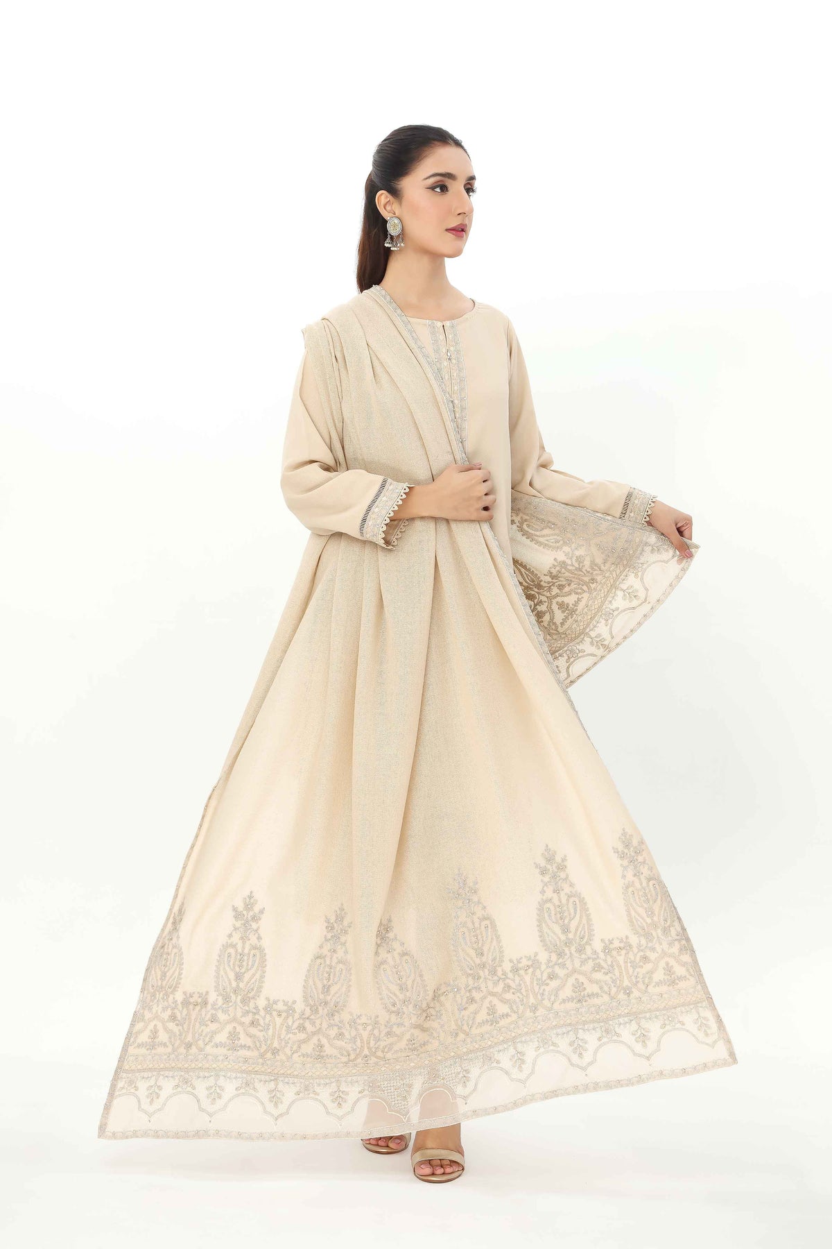 1 Piece Wool Embroidered Shawl (BS0026)