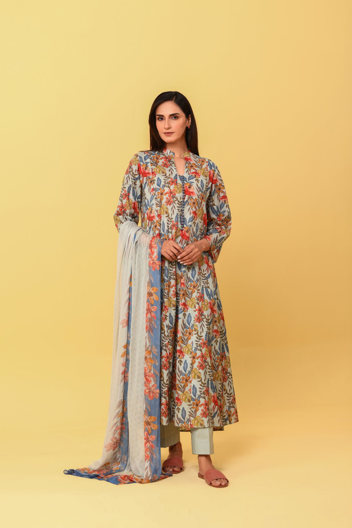 3 Piece Unstitched Printed Lawn Suit (UC0017)