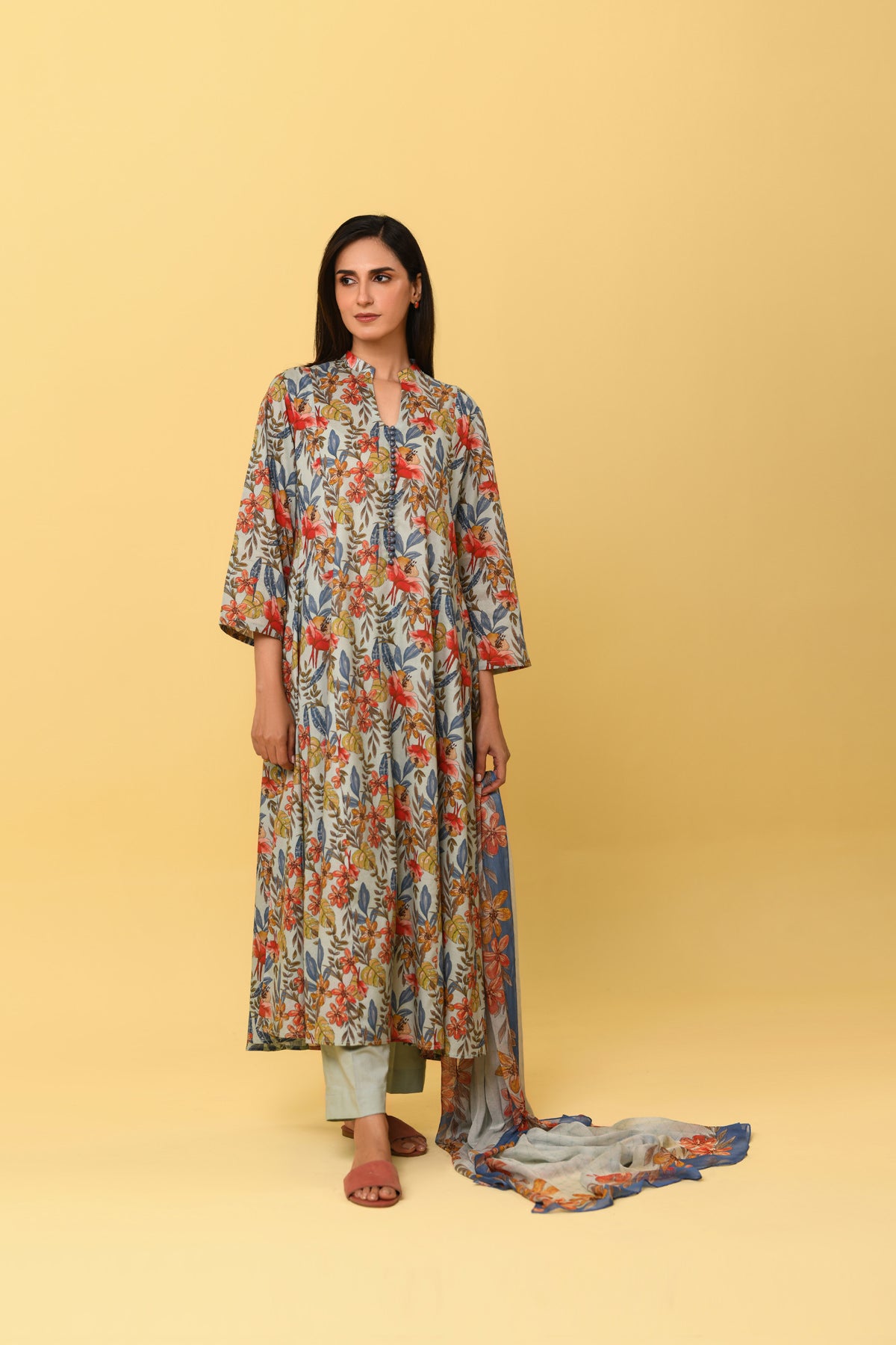 3 Piece Unstitched Printed Lawn Suit (UC0017)