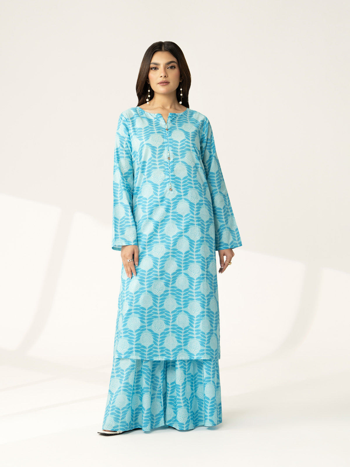 2 Piece Printed Lawn Printed Suit (PD1328)