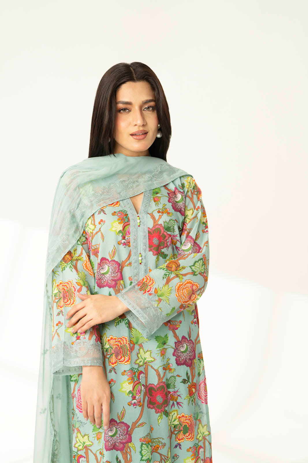 3 Piece Printed Lawn Embroidered Suit (CP0032)