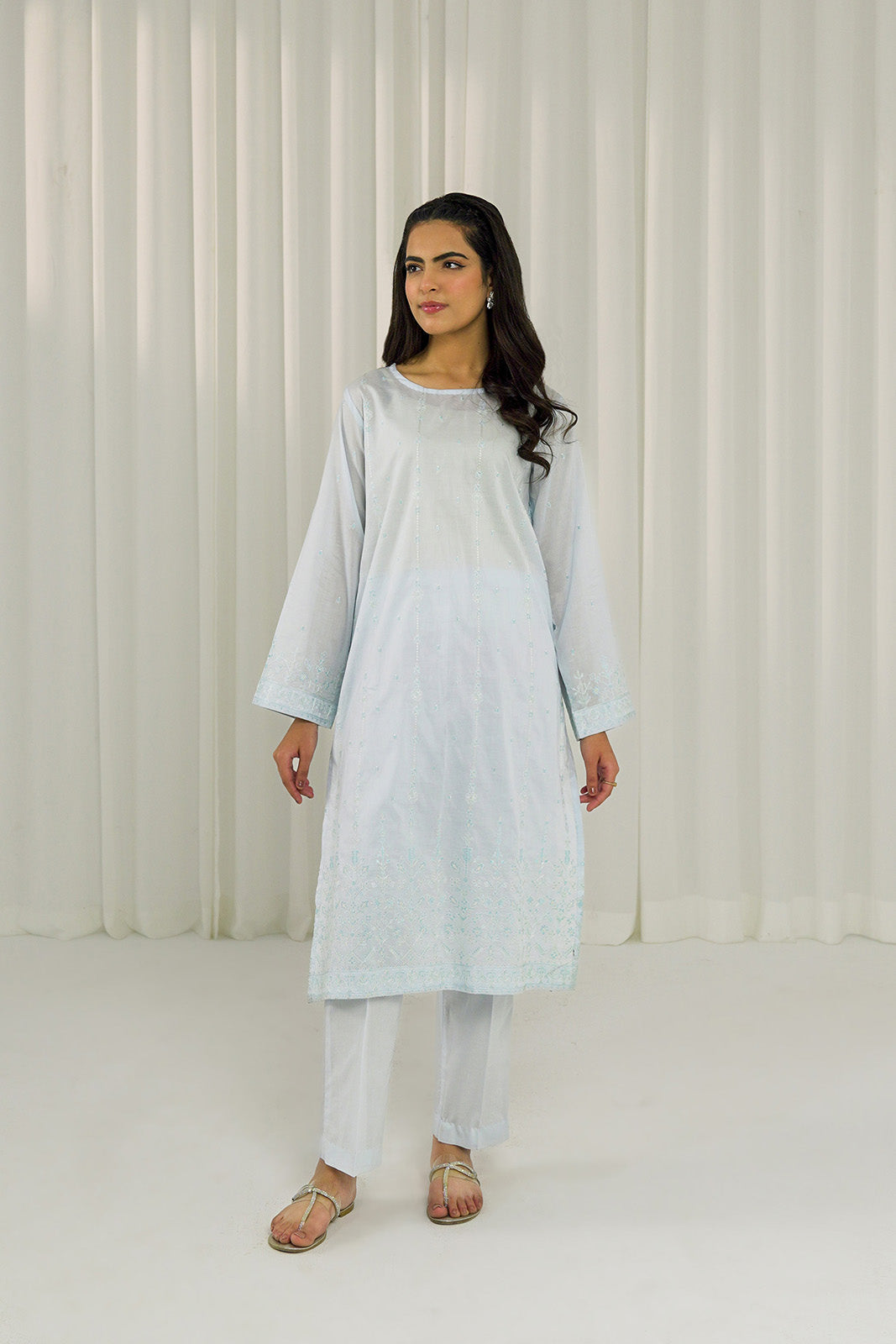 2 Piece Lawn Embroidered Suit (BA0145)