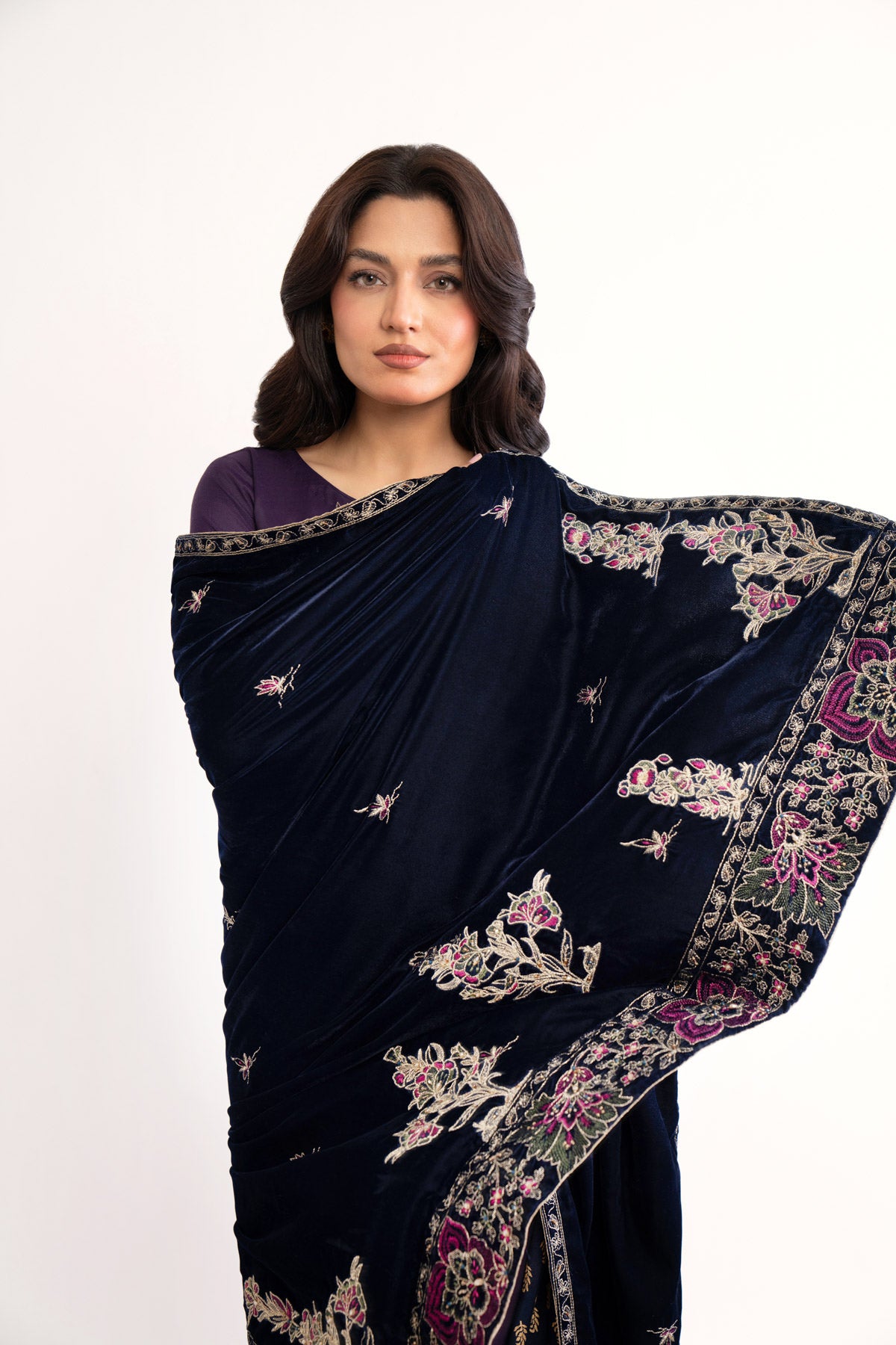 1 Piece Blue Embroidered Shawl (AV0036)