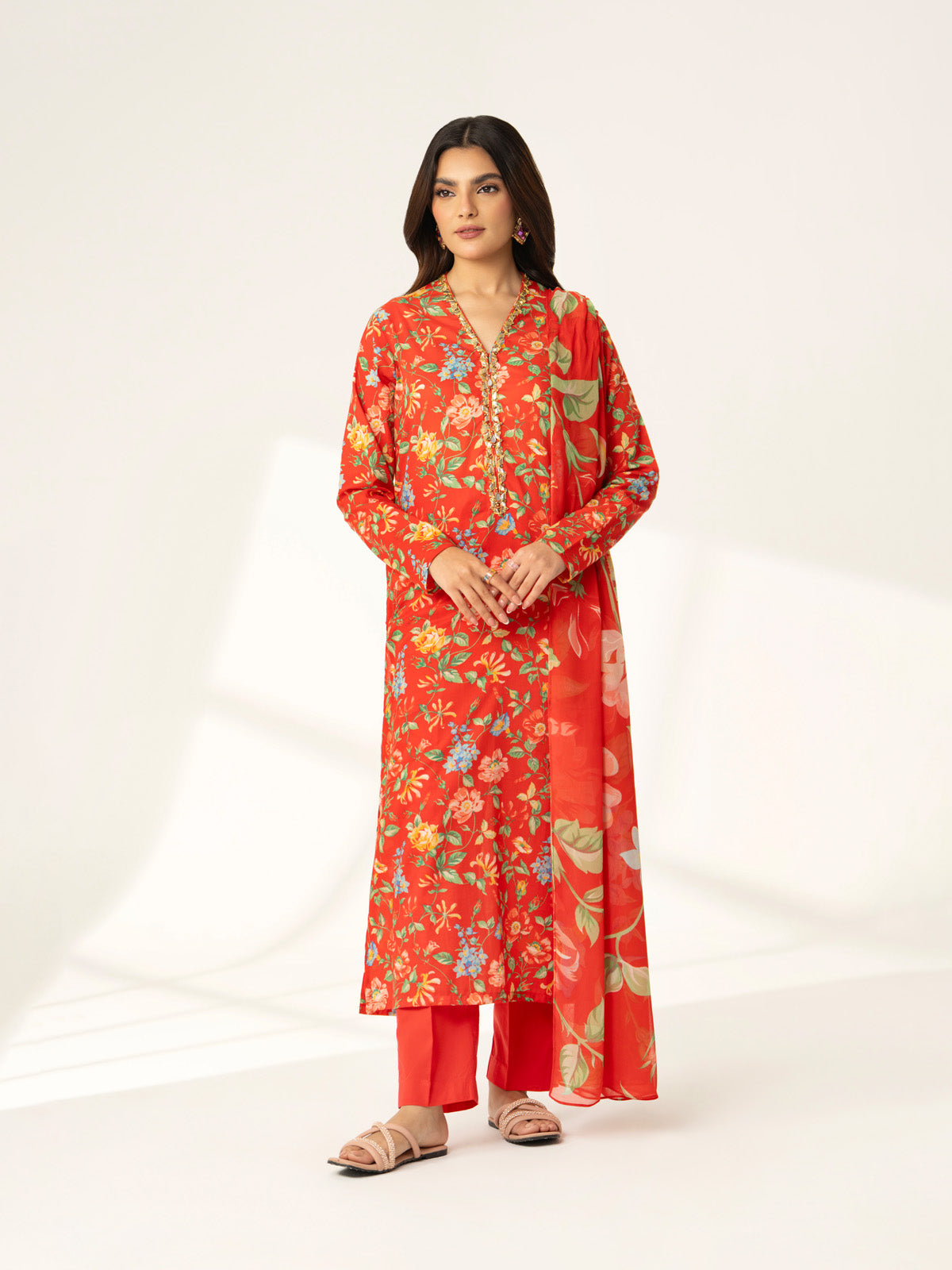 3 Piece Printed Lawn Printed Suit (PD1358)