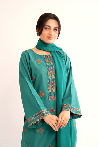 3 Piece Green Embroidered Suit (BA0136)