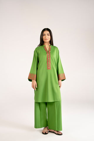 2 Piece Lawn Embroidered Suit (CP0025)