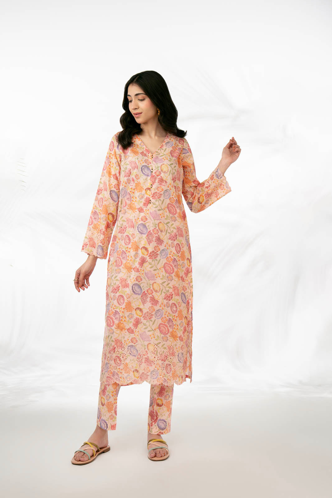 2 Piece Printed Lawn Printed Suit (PD1347)