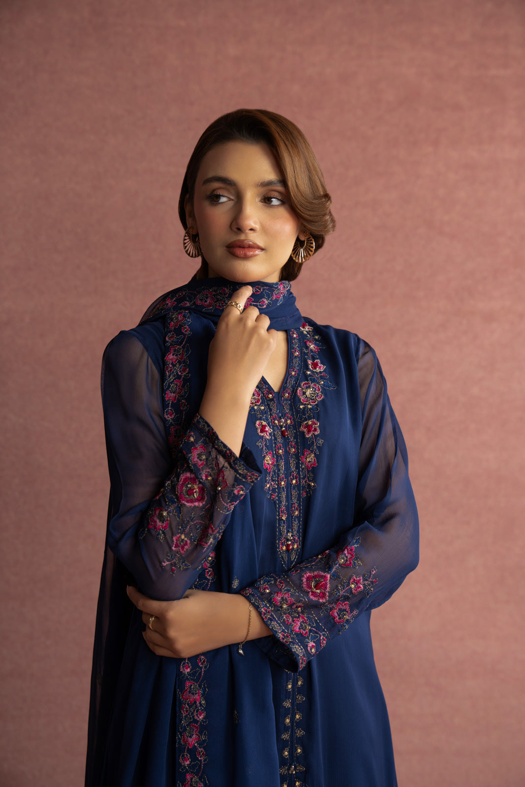 3 Piece Chiffon Embroidered Suit (FL0001)