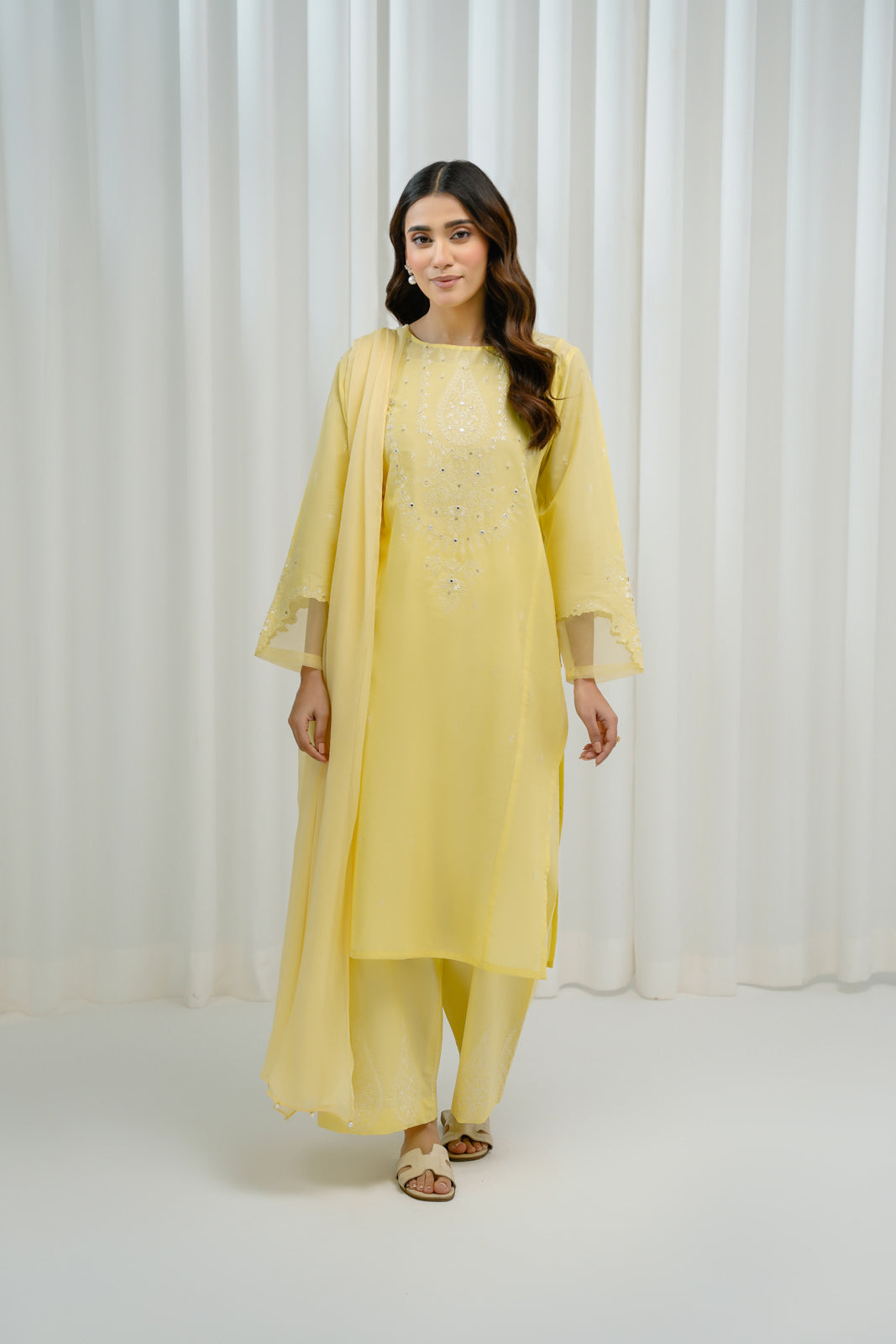 3 Piece Lawn Embroidered Suit (BA0159)