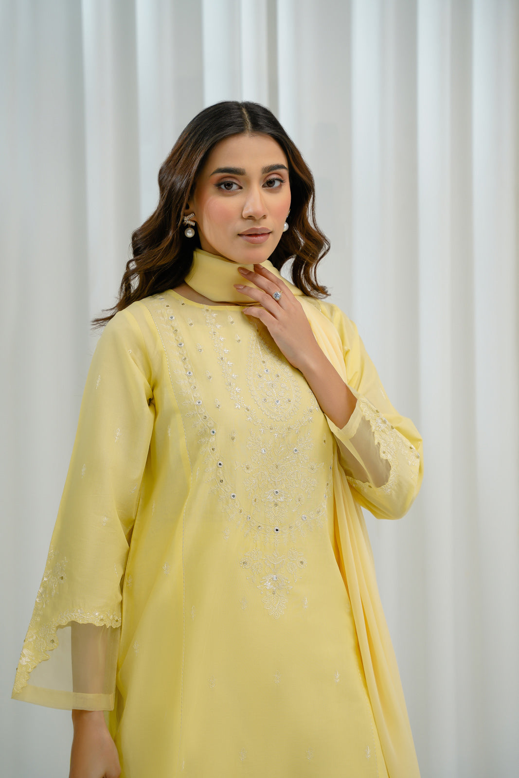 3 Piece Lawn Embroidered Suit (BA0159)