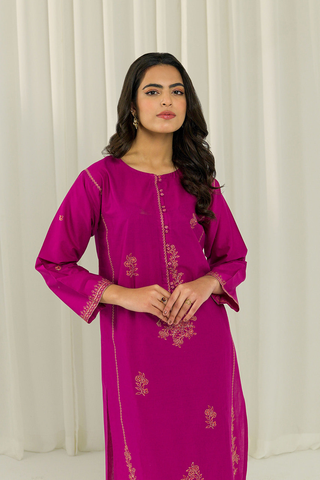 2 Piece Lawn Embroidered Suit (CS0021)