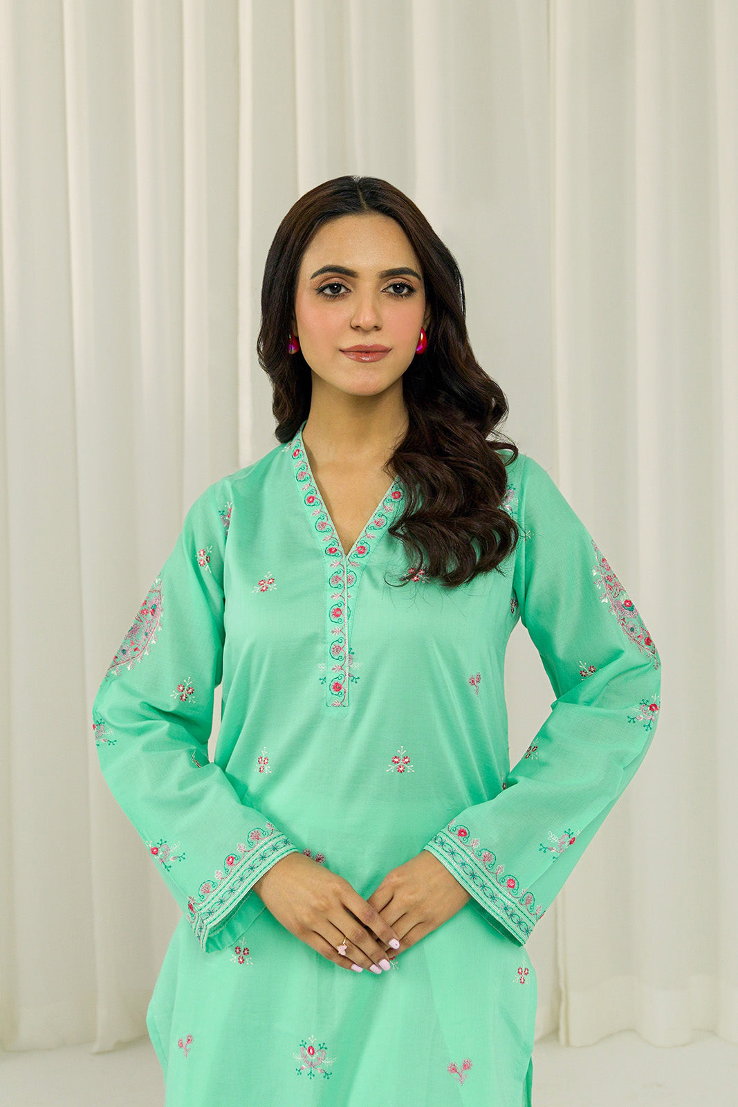 2 Piece Lawn Embroidered Suit (CS0023)