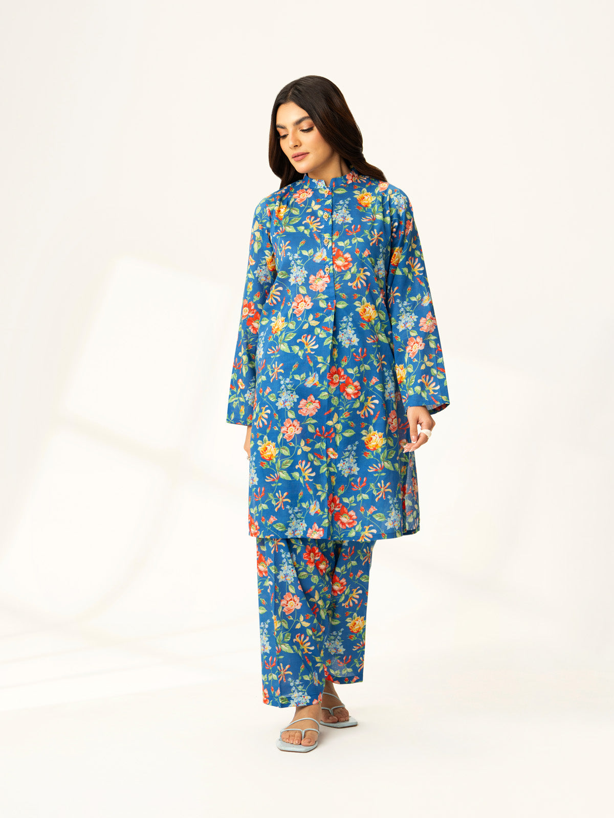 2 Piece Printed Lawn Printed Suit (PD1354)