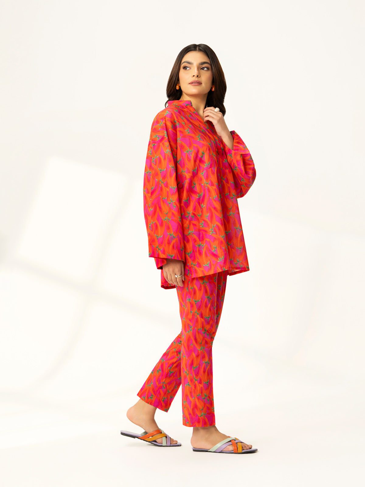 2 Piece Printed Lawn Printed Suit (PD1337)