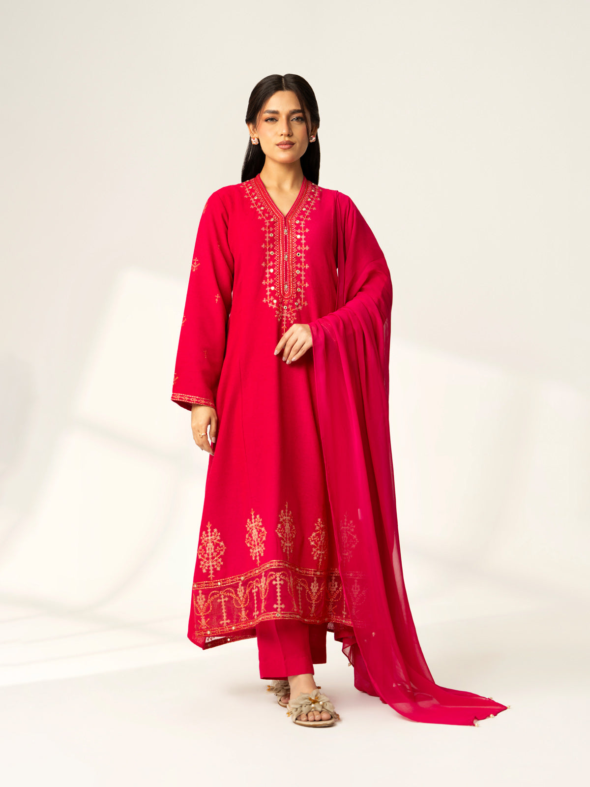 3 Piece Shockingpink Embroidered Suit (BA0133)