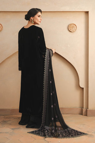 3 Piece Velvet Embroidered Unstitched Suit (AU0001)