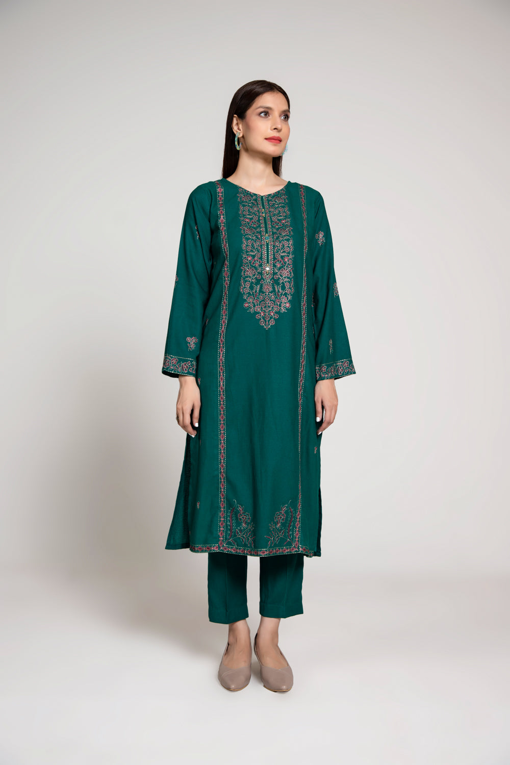 2 Piece Lawn Karandi Embroidered Suit (BA0027)