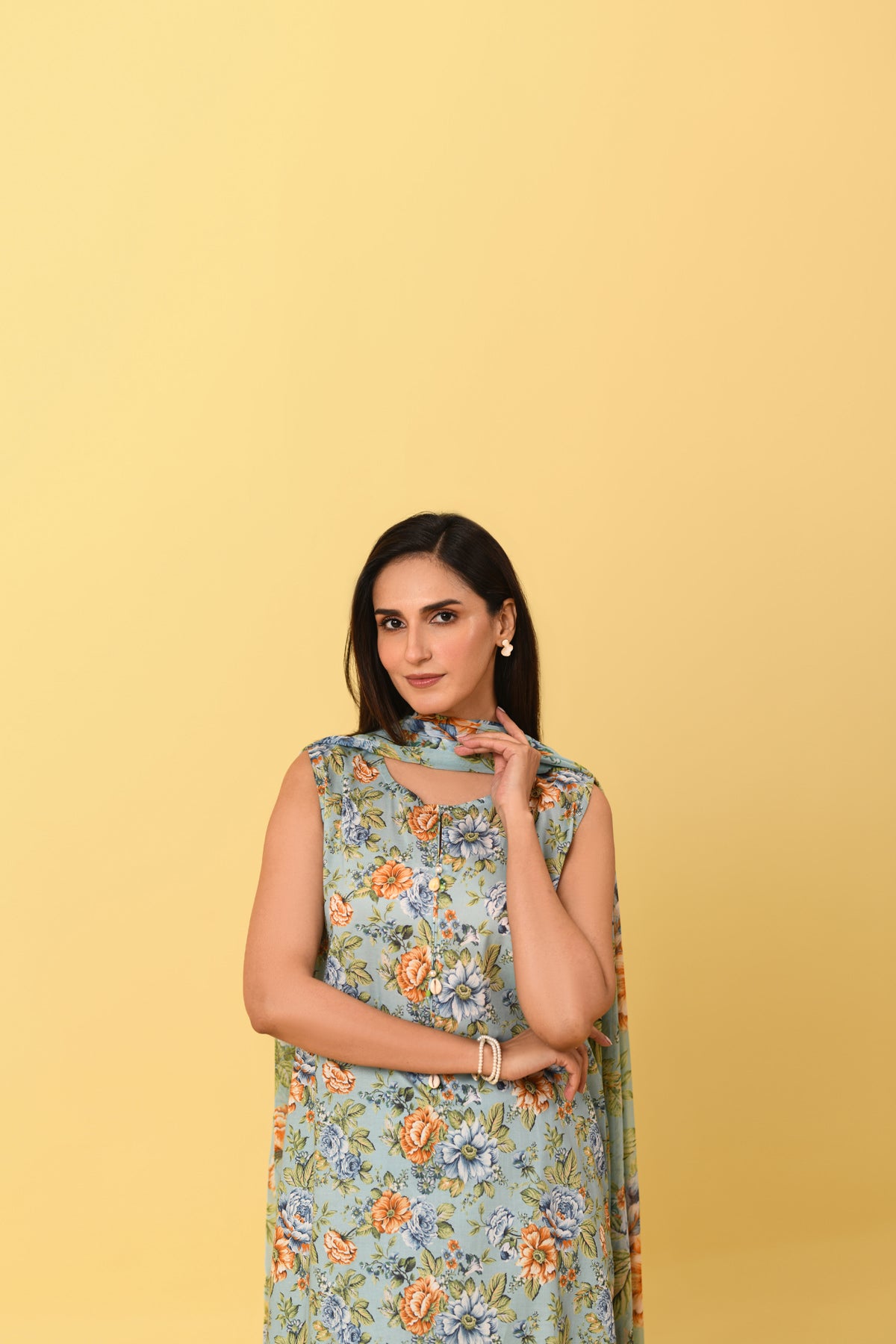 3 Piece Unstitched Printed Lawn Suit (UC0020)