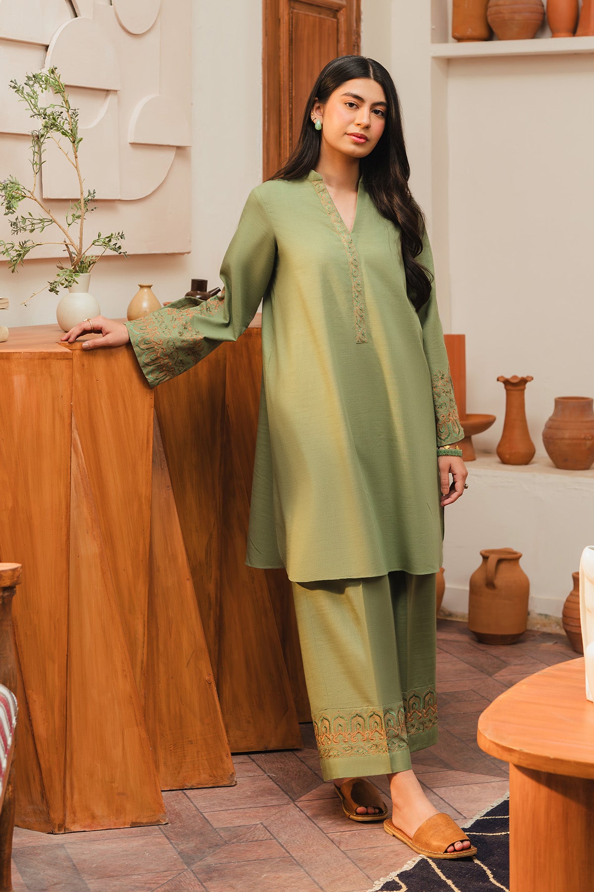 2 Piece Slub Khaddar Embroidered Suit (AE0036)