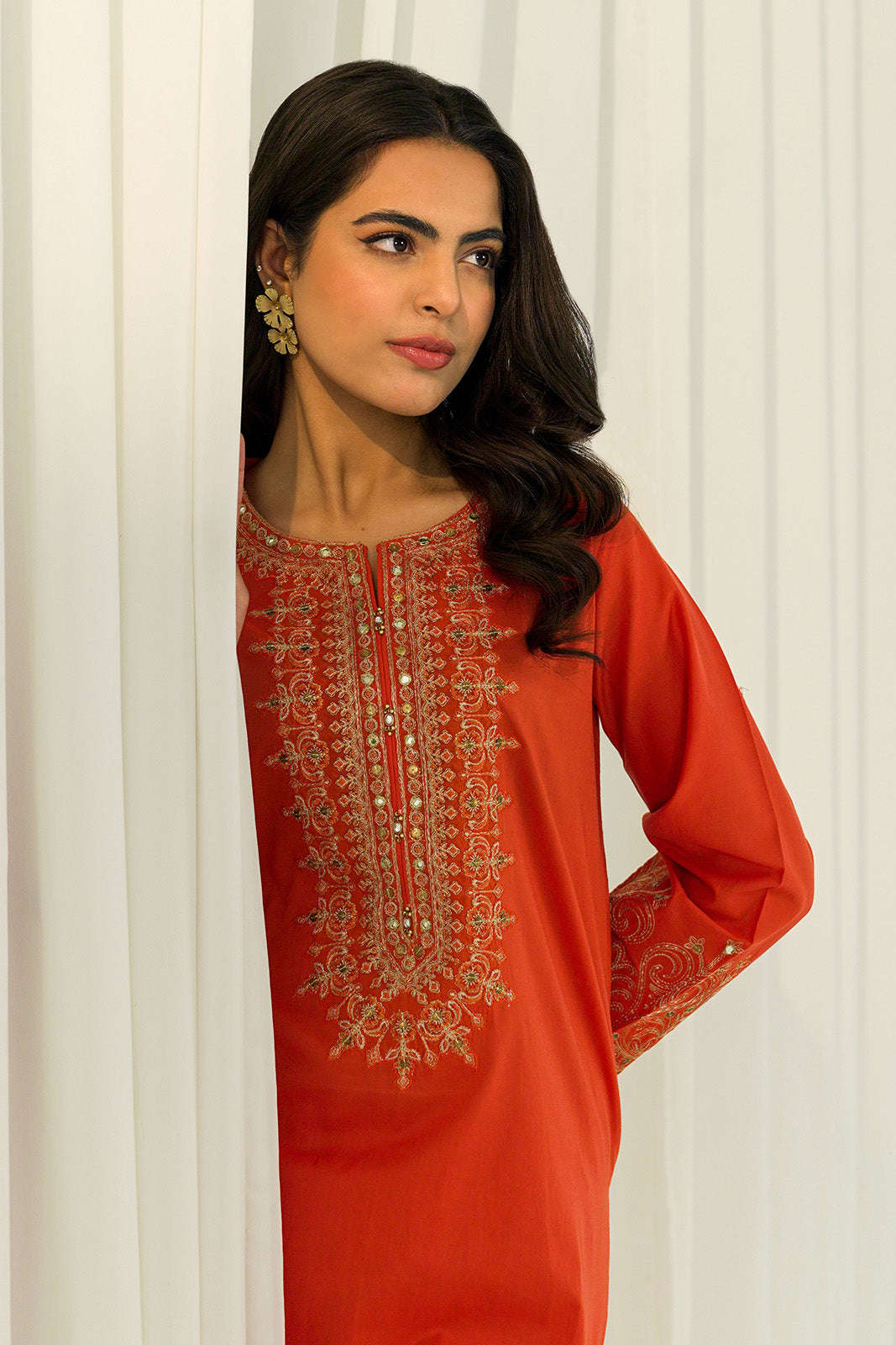 2 Piece Lawn Embroidered Suit (CS0009)